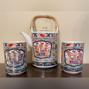 Vintage Porcelain Japanese Ship Design Teapot with 2 Cups Set
